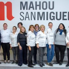 Mahou San Miguel y Mujeres en Gastronomía firman un acuerdo para visibilizar el papel de la mujer en el sector