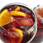 Recetas de cócteles con fruta 3 Cóctel Sangría Española