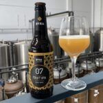 La cervecera BÝRA lanza al mercado una nueva cerveza elaborada con puré de melocotón 2 BYRA SEASON 07 FRUIT IPA
