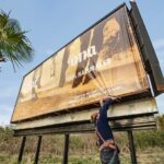 Corona adapta sus anuncios en vía pública para contar que está elaborada con ingredientes 100% naturales 2 Corona - The Responsive Billboard