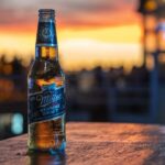 Miller marca el comienzo de la temporada de verano en Punta del Este a puro brillo dorado 2 Miller verano