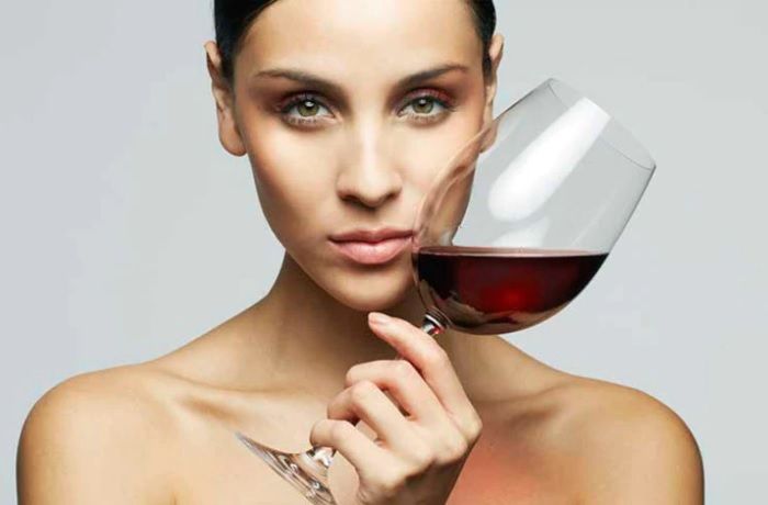 Consumo de alcohol y efectos en la piel