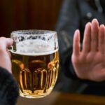 Chile continúa a la baja en consumo de alcohol alcanzando su nivel más bajo en una década 3 Chile consumo de alcohol
