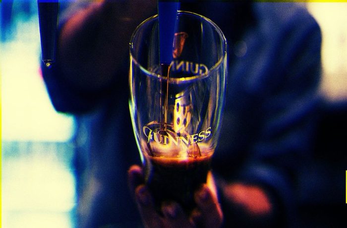 El poderoso truco de branding que comparten Guinness, Corona y Spotify 8 El poderoso truco de branding que comparten Guinness, Corona y Spotify