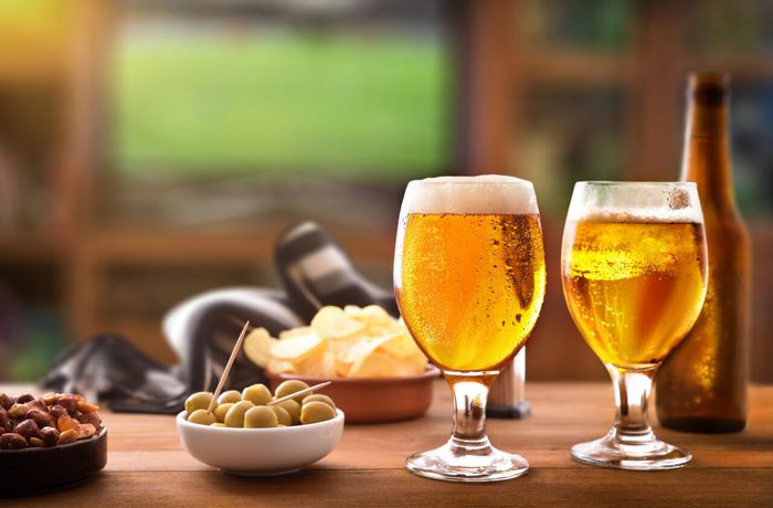 Tres cervecerías imprescindibles en Ibiza para el verano de 2026 12 Cervecerías artesanales en Ibiza con terraza y selección de cervezas
