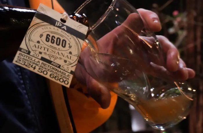 Cerveza 6600 Mercedes Argentina Bar Humahuaca Buenos Aires artesanal