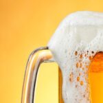 ¿Cuánto limón lleva realmente una cerveza con limón?
