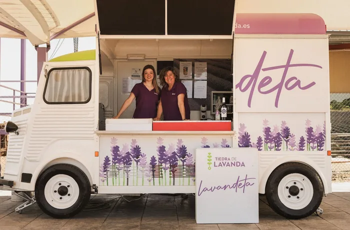 Campos de lavanda en Tiedra, Valladolid, donde Tiedra de Lavanda elabora cerveza, vino y helado