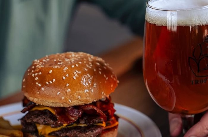 Tres restaurantes imperdibles para comer en Santiago este fin de semana, con cerveza artesanal como protagonista 3 Imagen de Tres restaurantes imperdibles para comer en Santiago este fi