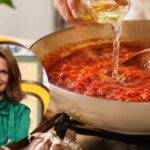 Chef Samantha Vallejo-Nágera vino blanco salsa de tomate