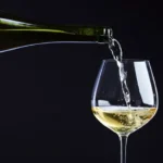 Gales busca crear la primera denominación de origen de vino natural del mundo