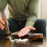 Cerveza y antibióticos: ¿Es seguro mezclarlos?