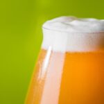 ¿Qué es una cerveza Hazy IPA: Características y ejemplos destacados