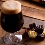 Maridaje de cerveza y chocolate: 10 combinaciones para conjugar en un placer sensorial único