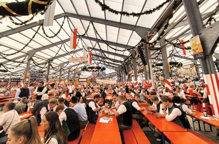 Alemania cervecera: museos, rutas, festivales y biergartens para el Día Internacional de la Cerveza 4 Rosenheim Herbstfest, festival de cerveza bávaro que abre la temporada de otoño en agosto