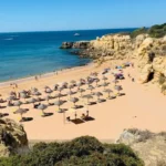Playa del Algarve, Portugal, el destino turístico más barato de Europa en 2026