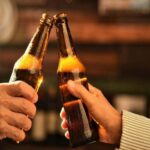 ¿Botella o lata? La psicología desvela la trampa del cerebro