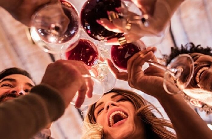 Estudian agregar edulcorantes naturales al vino tinto para atraer a la Generación Z: qué encontró la Universidad de Toulouse 4 Jovenes consumidores de vino tinto – estudio sobre edulcorantes naturales para mejorar aceptacion