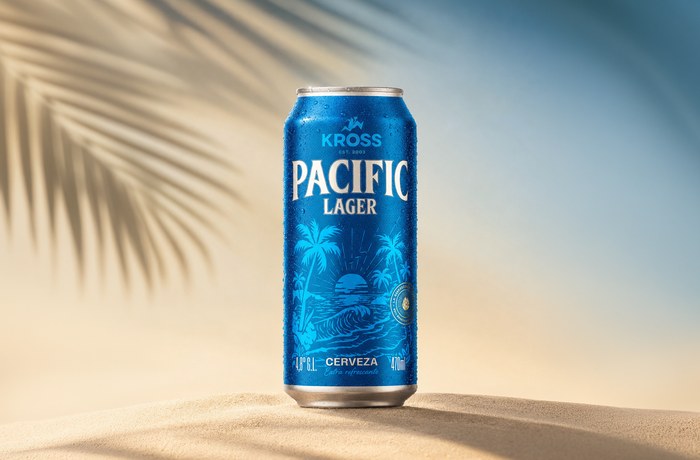 Lata de Kross Pacific Lager, la nueva cerveza chilena de la cerveceria Kross