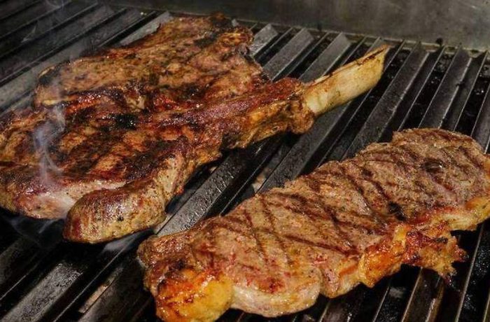 Cerveza para abrir el apetito, vino para la carne: los consejos de un sommelier lagunero para la parrillada perfecta 14 Jose Enrique Hernandez Hernandez sommelier experto en vinos cervezas y destilados La Laguna