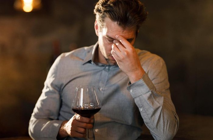Si el vino te sienta mal probablemente no seas alérgico: esto es lo que dice la ciencia