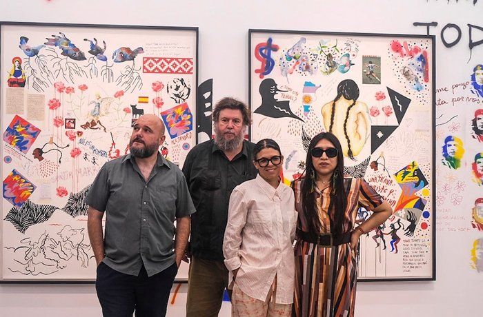 Obra de La Chola Poblete con el logo de Quilmes y el Che Guevara, exhibida en Madrid