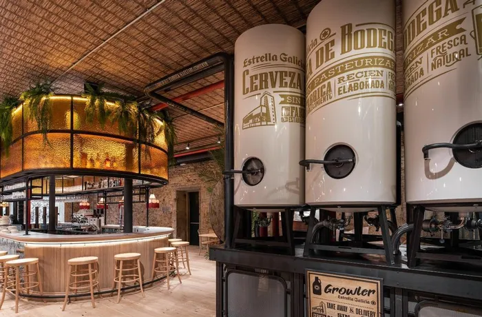 estrella galicia cerveza marzen oktoberfest