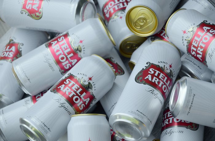 AB InBev asegura a Moscú que no tiene planes de vender su negocio en Rusia 4 Logotipo de Stella Artois de AB InBev, la mayor cervecera del mundo que confirma su permanencia en Rusia
